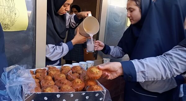 ایام فاطمیه و فضایی با نور و معنویت در دبیرستان نمونه محبوبی 