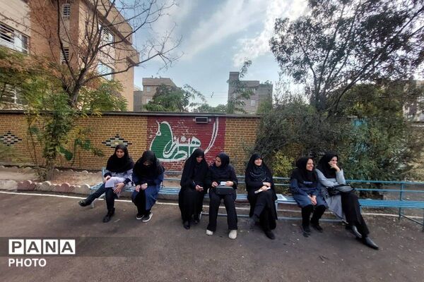 نشاط و پویایی در هفته تربیت بدنی دبیرستان دخترانه فاطمه‌الزهرا (س)