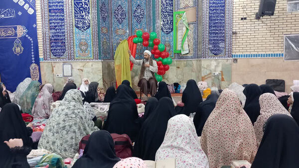اعتکاف دختران دانش‌آموز در قم