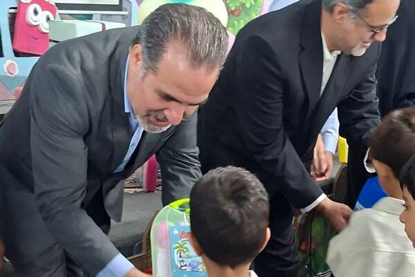 برگزاری جشن غنچه ها در مجتمع آموزشی میرداماد با حضور مدیر آموزش و پرورش ناحیه دو شهرری 