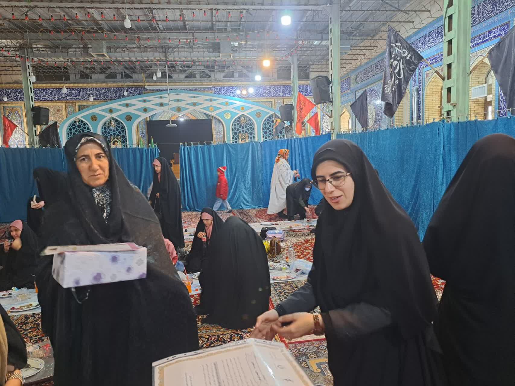 تقدیر از فرماندهان خواهر و برادر بسیجی شیروان