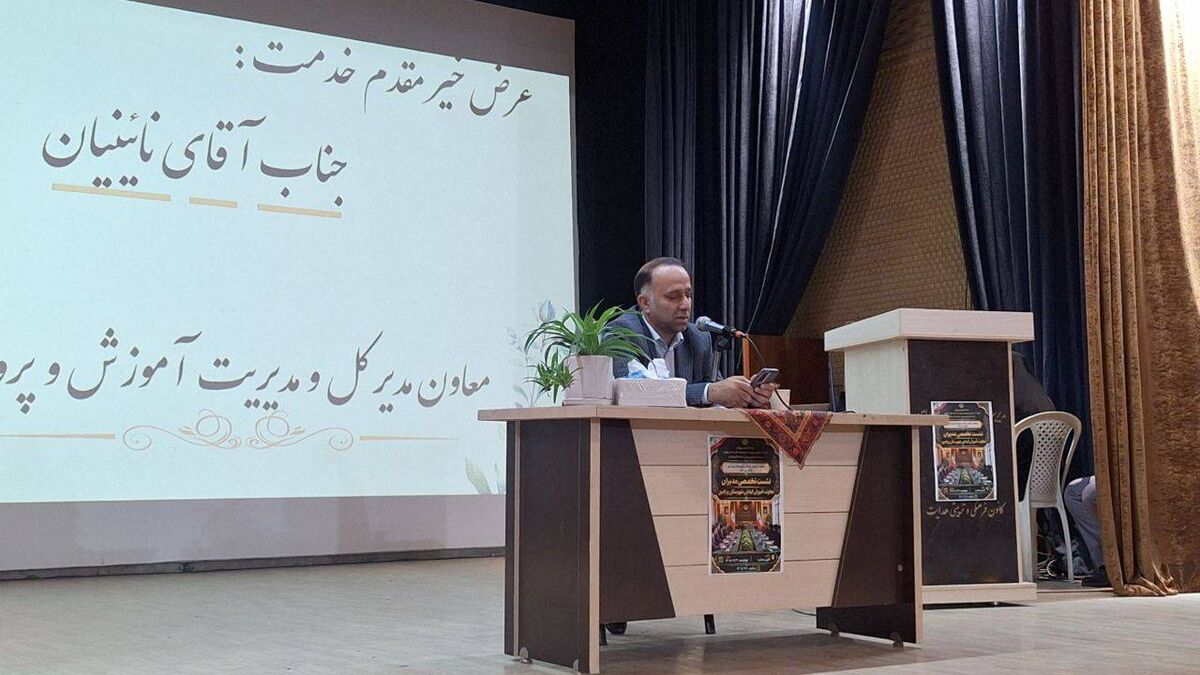 برنامه‌های آموزشی و پرورشی باید با رویکردی دانش‌آموزمحور دنبال شود