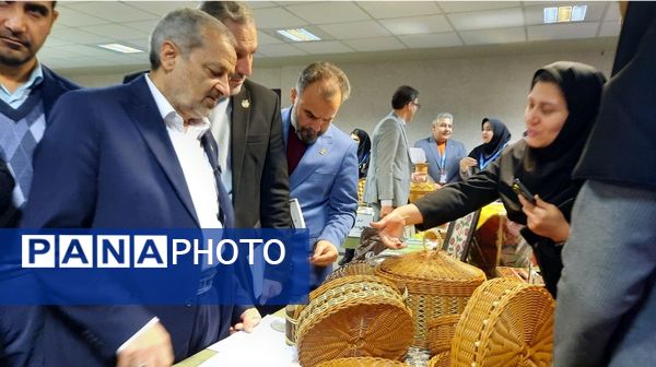  اختتامیه دهمین جشنواره کشوری نوجوان خوارزمی در مشهد