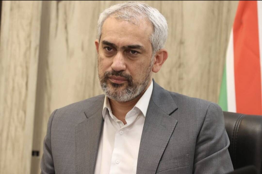 تجربیات موفق اداره کشور در دوره جنگ را مستند و الگوبرداری کنیم