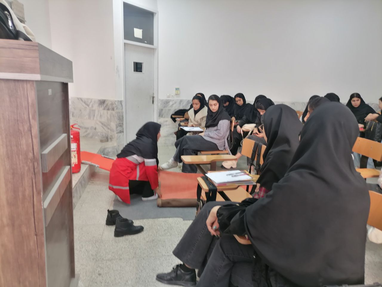 برگزاری دوره‌های مقدماتی هلال احمر در دانشگاه آزاد اسلامی شیروان
