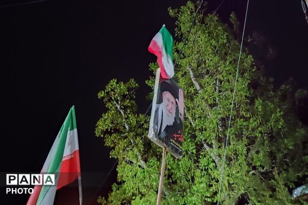 جهاد حضور در خیابان ادامه دارد