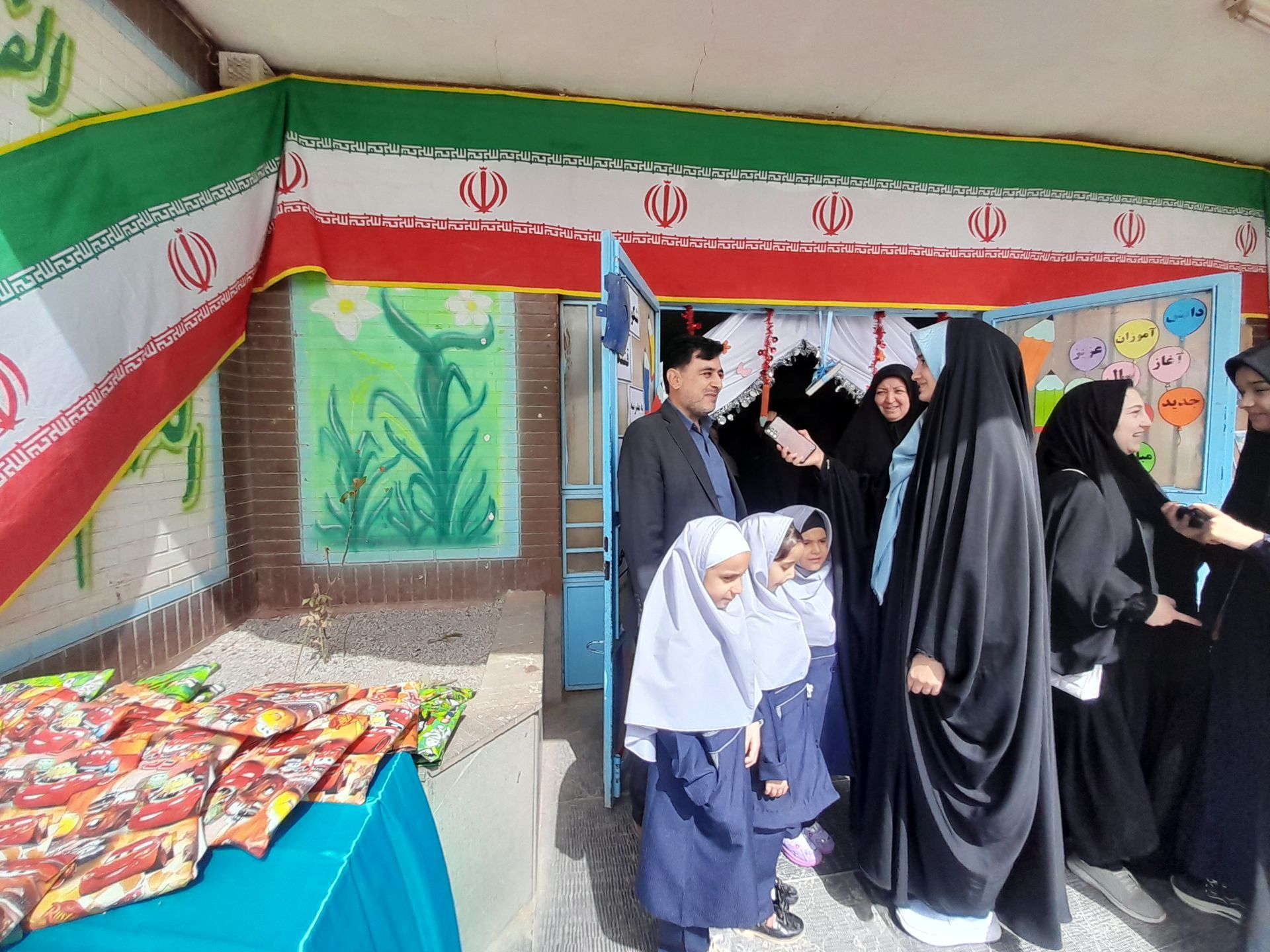  چالش اصلی روایت دوران دفاع مقدس، نحوه انتقال جذاب و صادقانه آن به نسل جوان است 