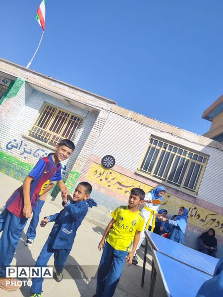  المپیاد ورزشی درون مدرسه ای آموزشگاه آیت الله نوری روستای مرزی سنگدیوار 