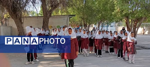 جشن روز پرستار در مدرسه مولوی فین