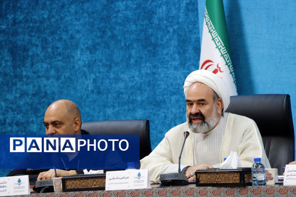 نشست خبری اولین رویداد جایزه هنر سال استان یزد