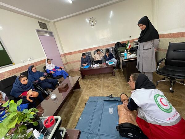 برگزاری جلسه آموزشی دانش‌آموزان سفیر سلامت  منتخب جهت حضور در مسابقات استانی