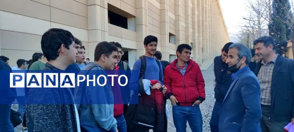 اردوی تفریحی دانش‌آموزان تیزهوشان نوشاد به مجتمع تجاری خلیج فارس