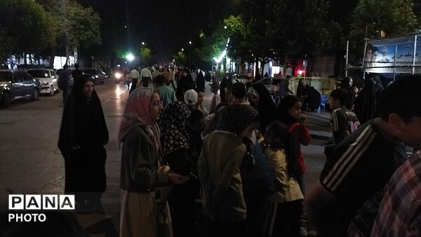 موکب جبهه فرهنگیان نیشابور در هشتاد و هفتمین شب از اجتماعات مردمی نیشابور 