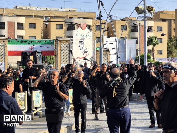 گلستان شهدا میزبان کاروان تاسوعای حسینی شد