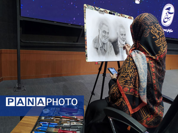 حضور اعضای پانای قم در مراسم روز خبرنگار