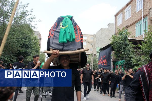 عزاداری مردم سلماس در سومین روز شهادت امام حسین (ع)