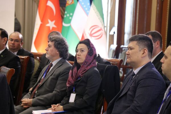 بیست و هشتمین نشست شورای وزیران اکو در مشهد (۱)