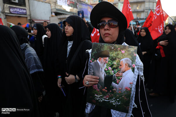 مراسم تشییع پیکر مطهر رهبر شهید انقلاب در تهران - 1
