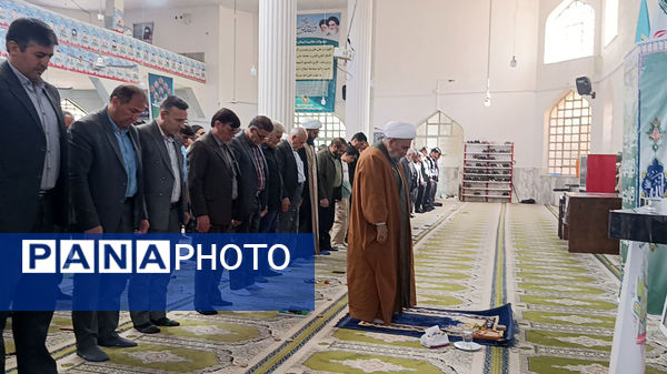  نماز جمعه این هفته آشخانه با محوریت هفته بسیج دانش‌آموزی