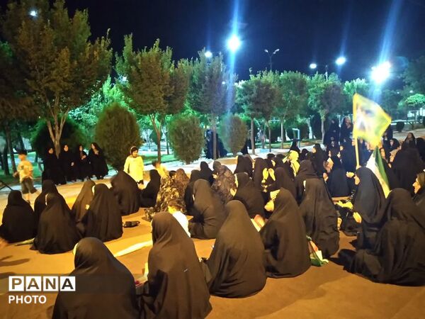 تجمع شبانه مردم انقلابی و شهیدپرور قهاوند 