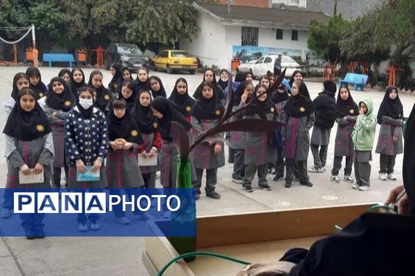 گرامیداشت هفته پدافند غیرعامل در دبیرستان فرزانگان قائمشهر