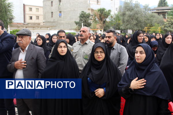 مهر در گلوگاه، از دل جنگل تا کلاس درس 