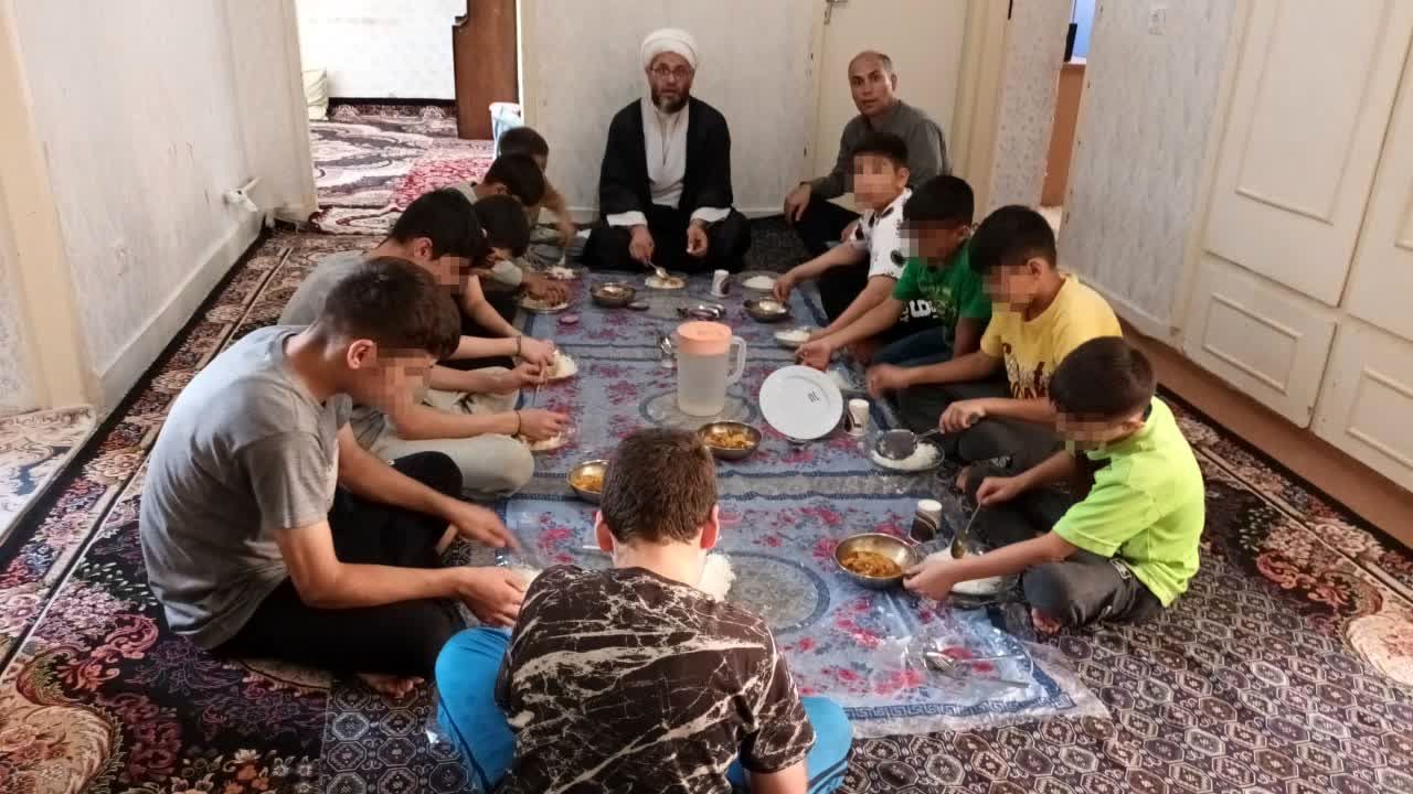 لحظات شیرین با پدر معنوی؛ دیداری که یادها را جاودانه کرد