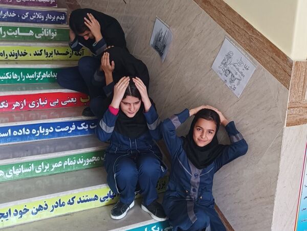 مانور زلزله در مدرسه مرحوم عباسی ملکان