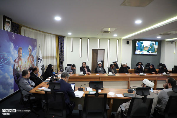  نشست فعالان و مجموعه‌های مردمی تربیت با معاون پرورشی و فرهنگی وزارت آموزش و پرورش