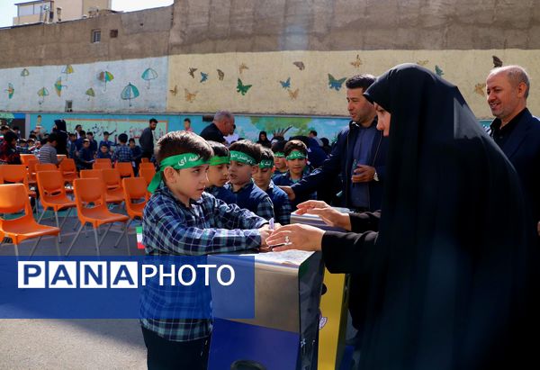 جشن عاطفه‌ها، جشن شکوفه زدن درختان احساس و مهربانی 