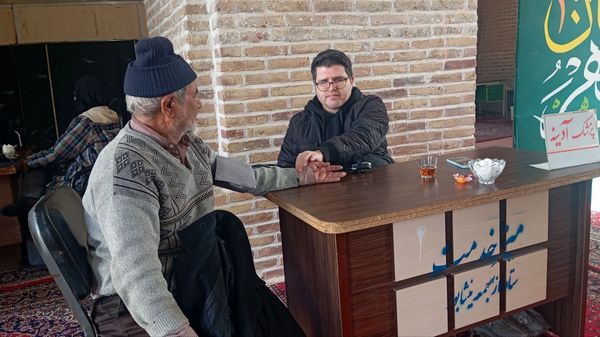 میز خدمت در نماز جمعه هفتۀ اول بهمن ماه