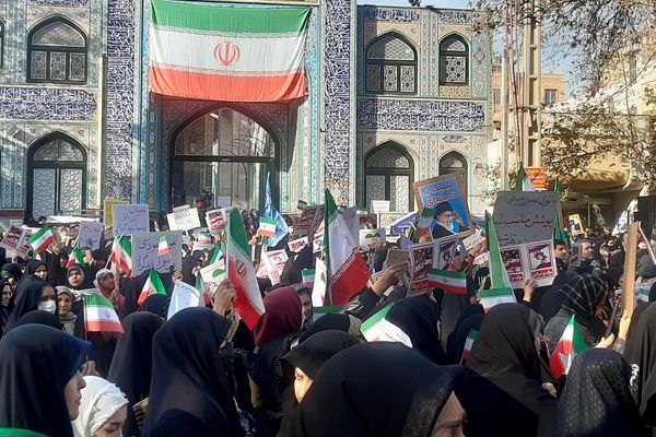 قیام حماسی مردم غیور شهریار در اعلام تنفرازجنایات آمریکا و اسرائیل