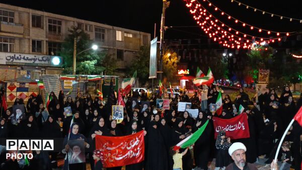 شبی به یاد رهبر شهید