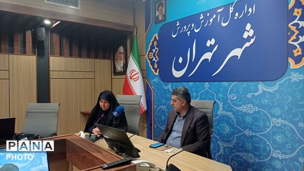 تقدیر از دانش‌آموزخبرنگاران، نمایندگان مجلس و مجامع دانش‌آموزی در نشست گفت‌وگوی بین‌نسلی تهران