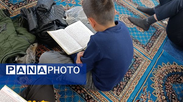 محفل انس با قرآن کریم معتکفین مسجد جامع نیشابور
