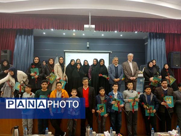 آیین تکریم و تجلیل از پژوهشگران برتر ناحیه۶