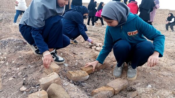 برگزاری اردوی هفت سنگ در شهرستان فاروج