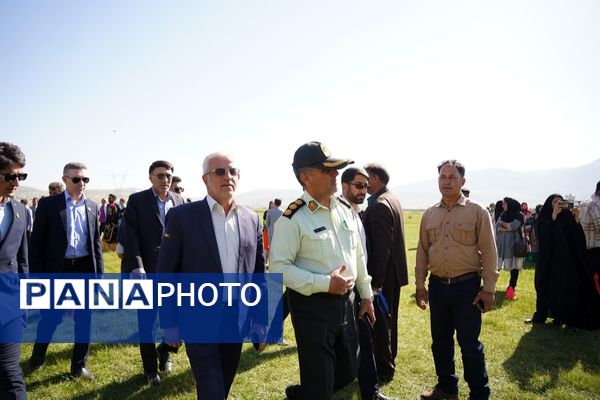 جشنواره بزرگ تربیتی، ورزشی و آموزشی دانش‌آموزان و فرهنگیان عشایر فارس