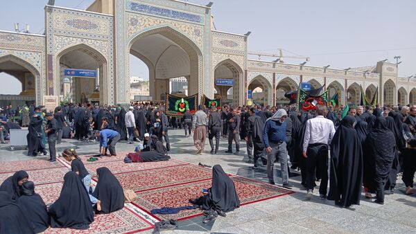 عزاداری زائران حضرت رضا (ع) 