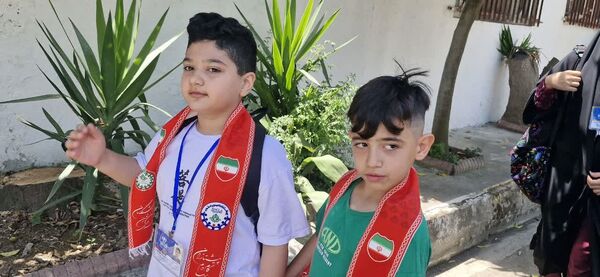 دیدار رئیس سازمان دانش‌آموزی و دانش‌آموزان پیشتاز و خبرنگاران پانا با رئیس سازمان تأمین اجتماعی محمودآباد 