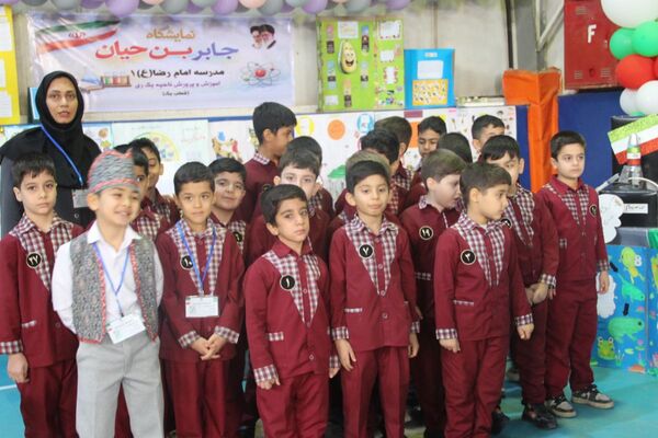 رونمایی از خلاقیت دانش‌آموزان؛ نمایشگاه جابر بن حیان در قیامدشت