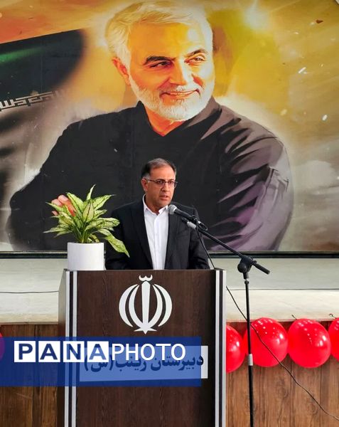 جشن مهر و مقاومت در دبیرستان حضرت زینب(س) ابرکوه برگزار شد