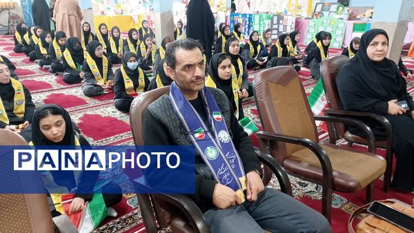 همایش یاوران انقلاب در مدرسه دخترانه  امام سجاد (ع) ناحیه 4 کرج