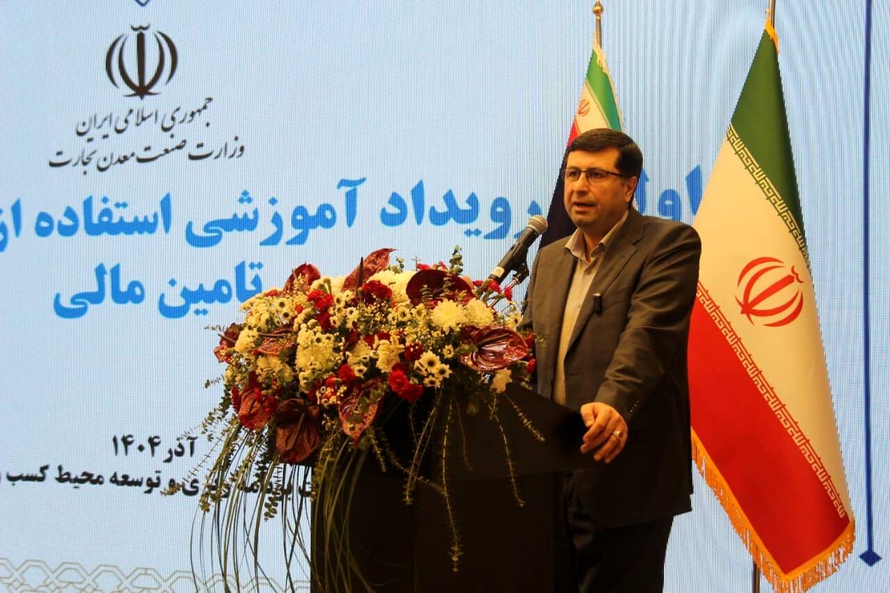 پرورش هزار مدیر، طراحی نقشه آینده صنعت کشور است