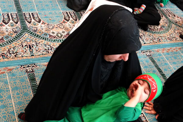 همایش شیرخوارگان حسینی، لاله‌های سرخ در آغوش مادران