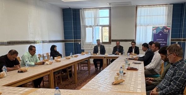 برگزاری دوره توانمندسازی رؤسای اردوگاه‌های دانش‌آموزی آذربایجان شرقی