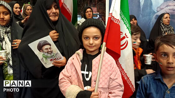 چهل وهفتمین قرار شبانه همچنان لبیک گویان در خیابان‌های کوهدشت