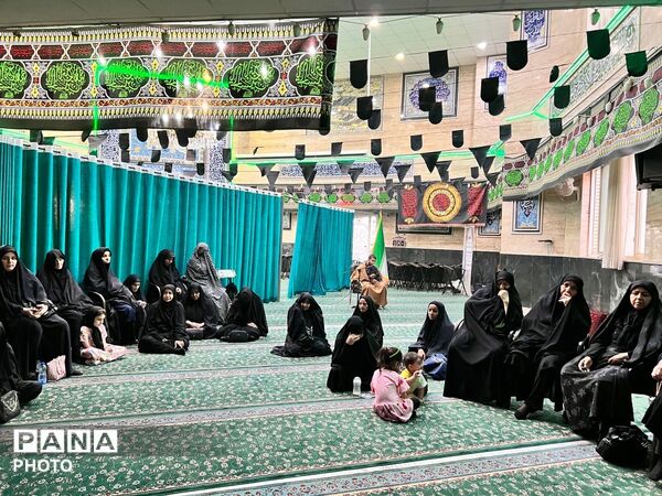سفره حضرت رقیه(س) در مسجد امام حسن مجتبی(ع)