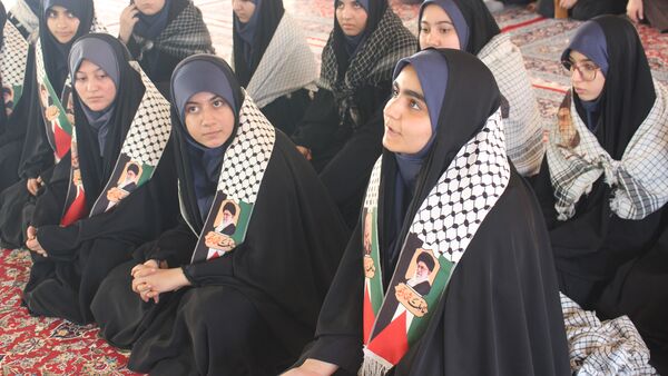 دانش‌آموزان مدارس منطقه ۵ با شهید گمنام پیمان وفاداری بستند