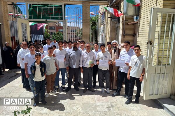 جشن بندگی دانش‌آموزان مدارس منطقه پردیس